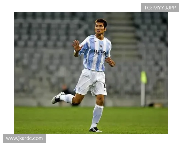 邵佳一盛赞球队八人血战到底坚韧拼搏精神令人动容