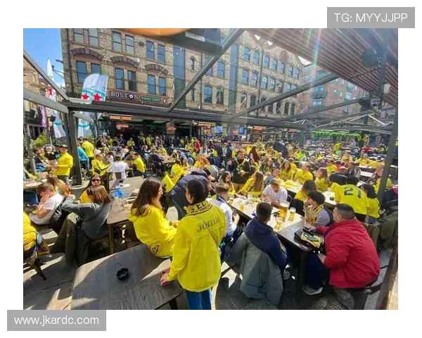 黄潜将为海外观赛球迷支付费用并退还未前往球迷20%季票费用