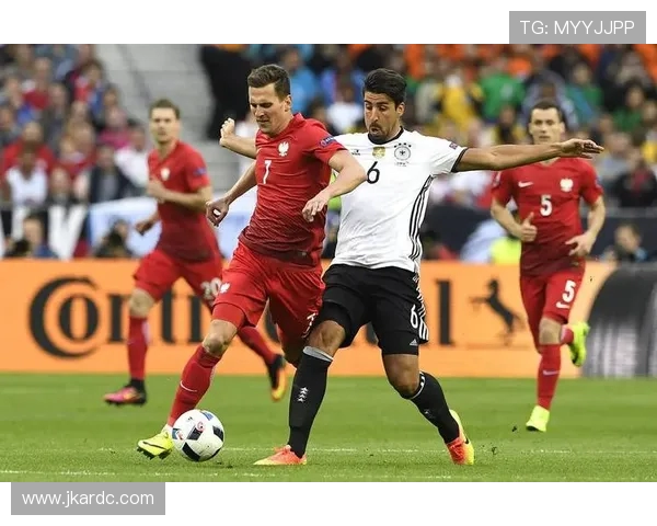 德国客战北爱尔兰首发预测沃尔特马德维尔茨领衔攻防全景展望 德国客战北爱尔兰首发预测沃尔特马德维尔茨领衔攻防全景展望